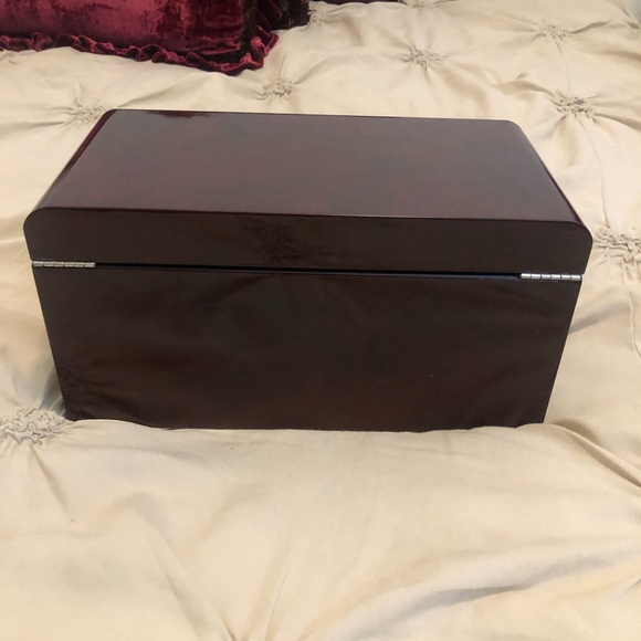 Judith Ripka Beautiful Jewelry Case 💞 - Picture 5 of 6